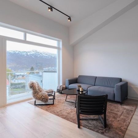 Staying Apt 3 - New And Modern Tromso Exterior photo